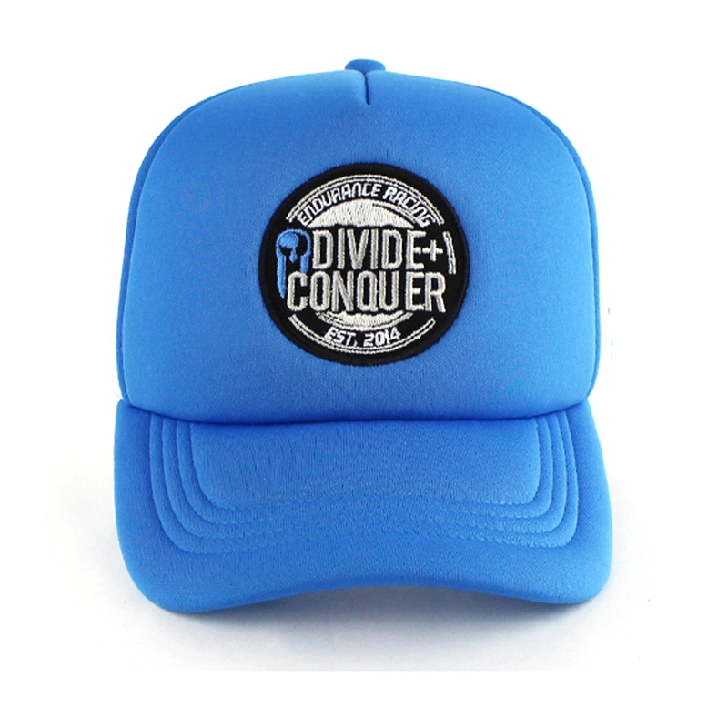 cappucci personalizzati in Cina, fornitore di cappelli di alta qualità in porcellana