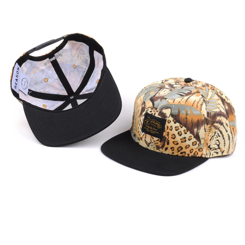 Proveedor de marca de gorras snapback estampado leopardo personalizado