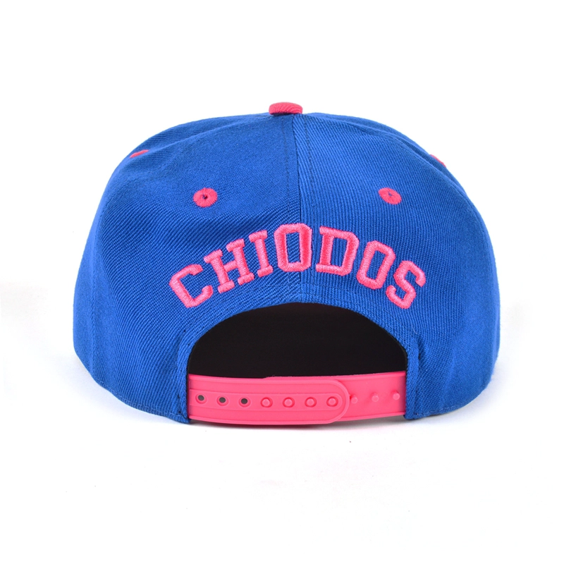 produttore di cappelli personalizzati con snapback, crea il tuo cappellino snapback personalizzato