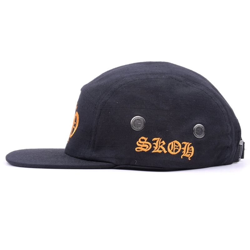 Design Stickerei schwarz flache Krempe 5 Panels Kappe benutzerdefinierte