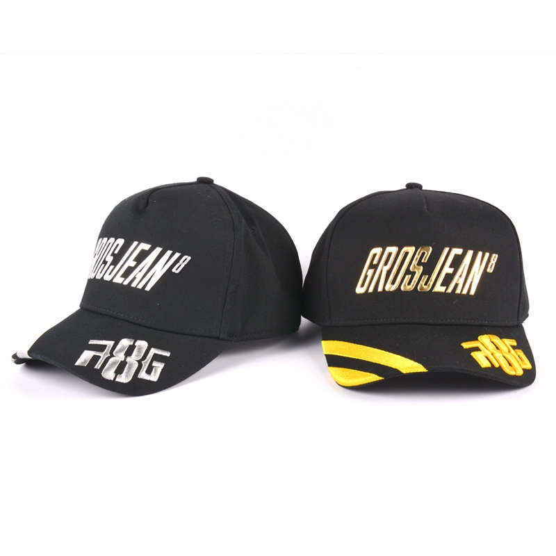 gorra de beisbol con logo bordado