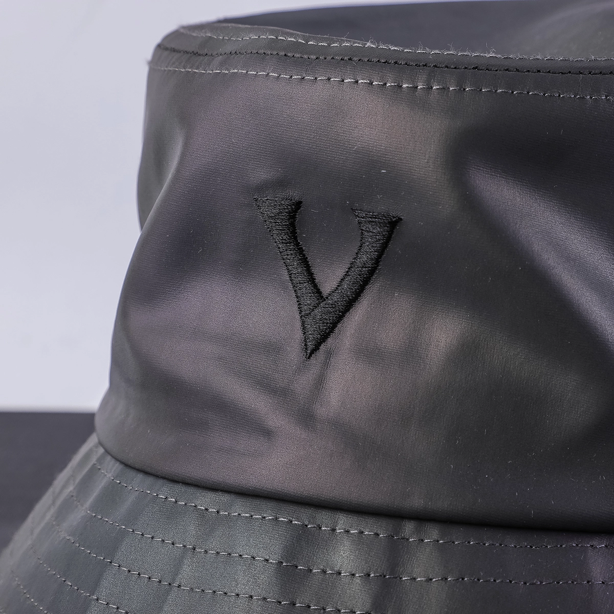 broderie vfa logo noir seau chapeaux personnalisé