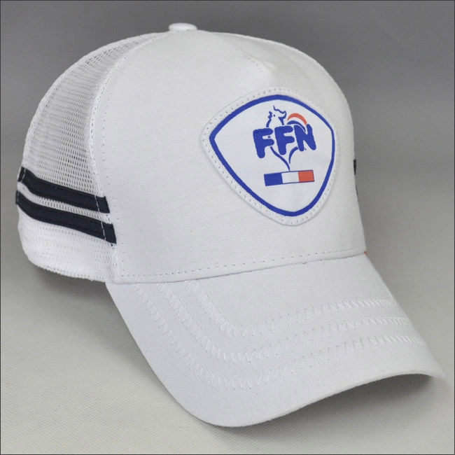 fashionable foam and mesh trucker cap