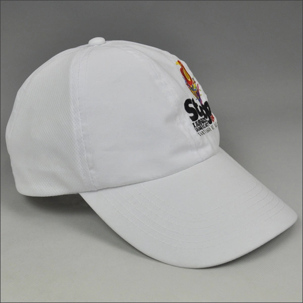 Einbauzurückschnappen Sportkappe