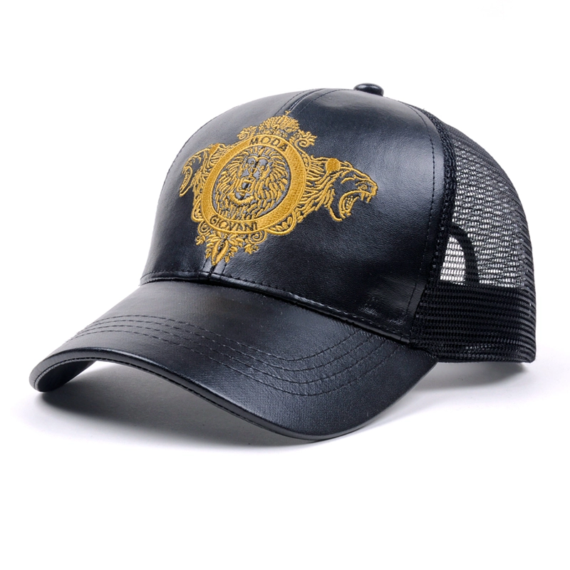 Gorra de camionero de piel con logo bordado.
