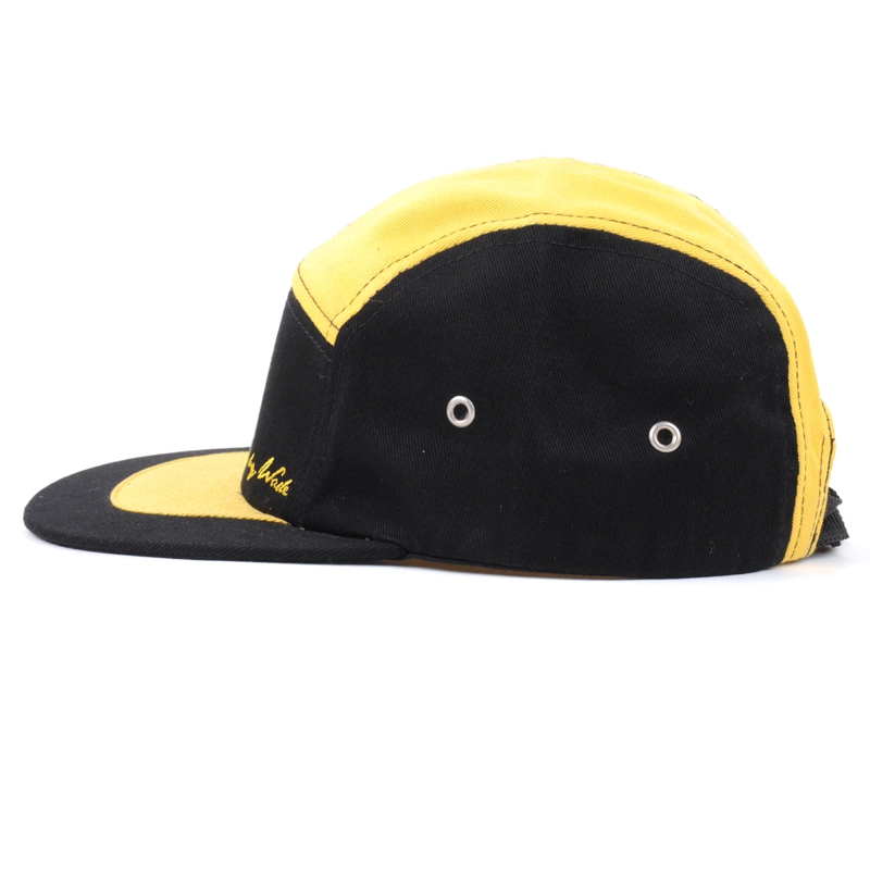 casquette à 5 panneaux brodée unie casquette à bord plat personnalisé