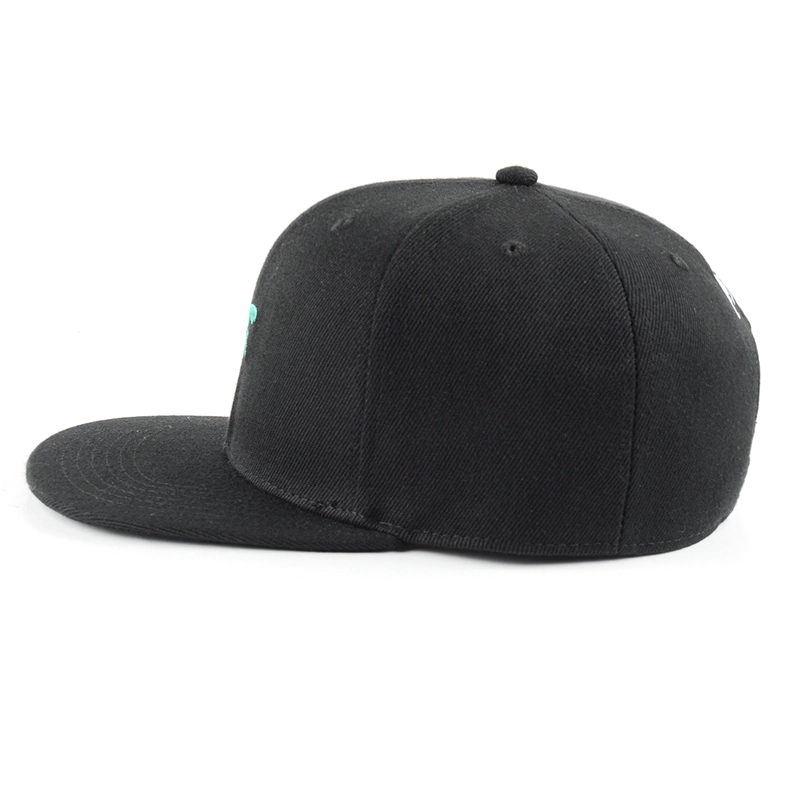 plain embroidery 6 panels black snapback caps supplier customize
