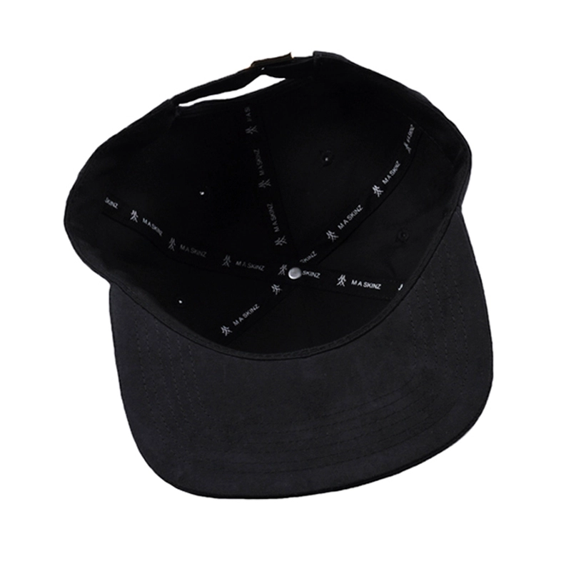 tapa de metal liso negro ante tapas snapback