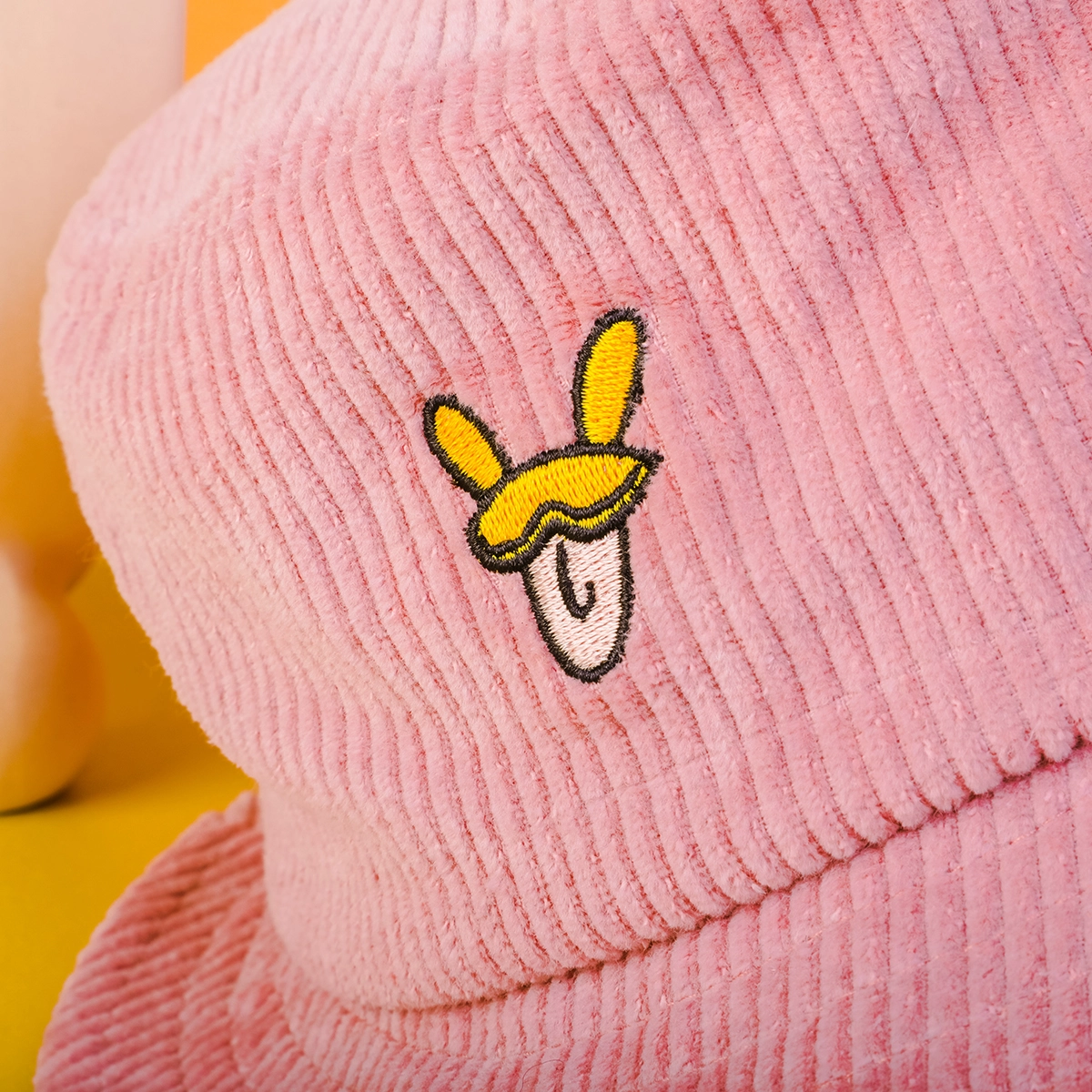 cappelli a secchiello in tessuto velluto a coste con logo ricamato vfa