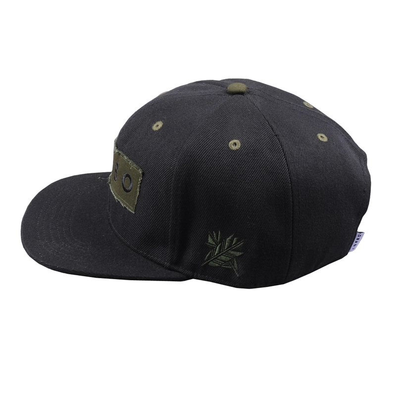 fourgonnette à 6 panneaux, lanière à pression, chapeaux à bouton-pression