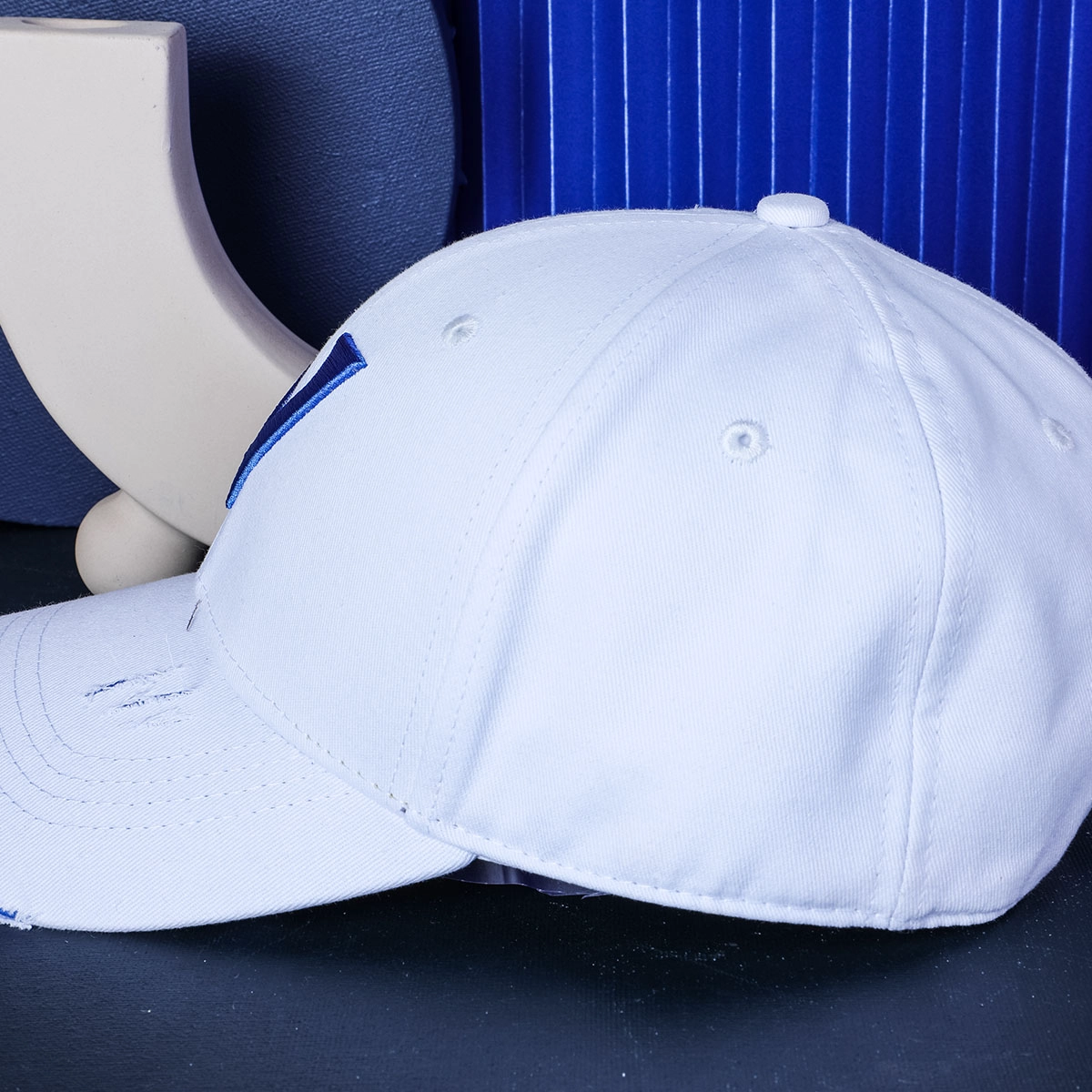 cappelli da baseball sportivi bianchi ricamati in tinta unita con ricamo 3d