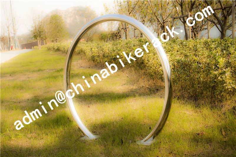 outdoor bike rack