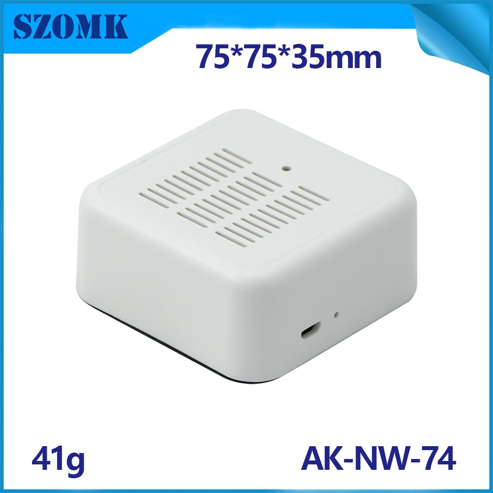 AK-NW-74 공기 품질 탐지기 쉘 LED 보안 스마트 홈 사물 전기 커튼 원격 제어 쉘 제조업체 사용자 정의 무선 Wi-Fi