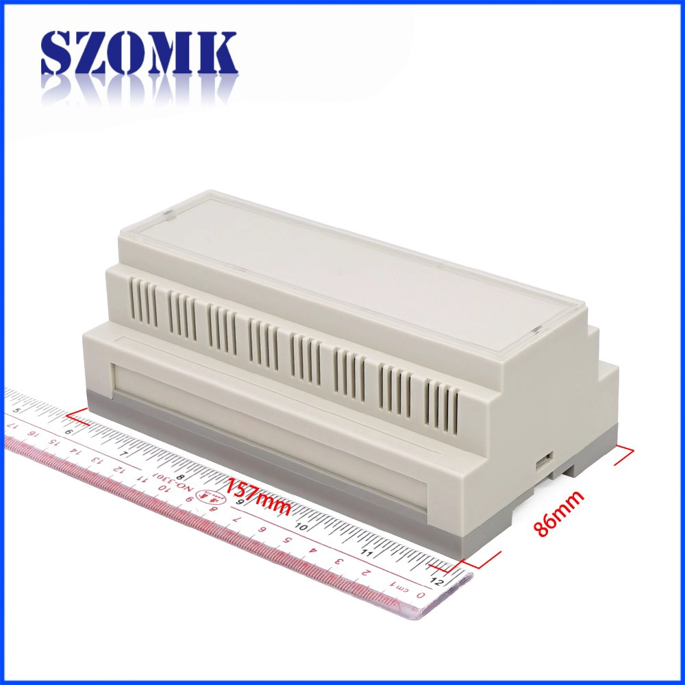 Bloque de terminales eléctrico del fabricante de China Montaje en riel DIN Recinto de cortador de plástico duro con material de resistencia a la llama AK-80005 157 * 86 * 60 mm