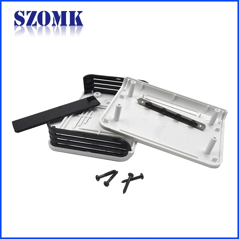Custodia per prodotti elettronici con custodia in plastica per servizio elettronico AK-NW-01 110 * 80 * 25 mm