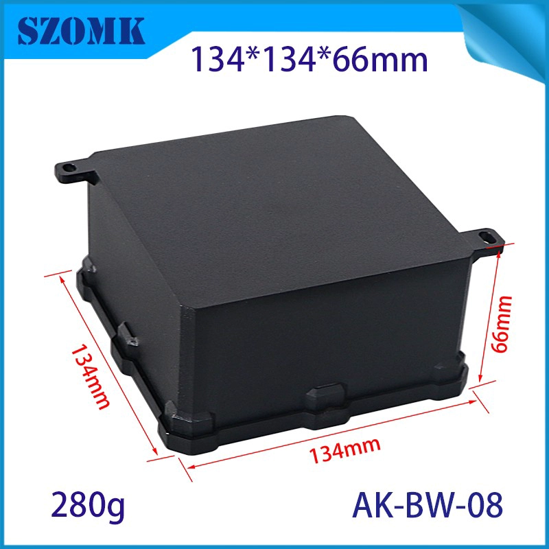 China IP68 PC Material V1 Plastic waterproof box outdoor junction box UV protection housing 134*134*66mm AK-BW-08 manufacturer