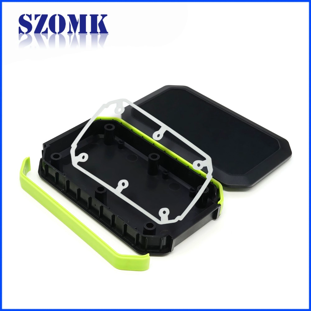 Nouveau produit boîtier IP65 en plastique étanche à la main pour l'électronique AK-H-77 126 * 80 * 20mm