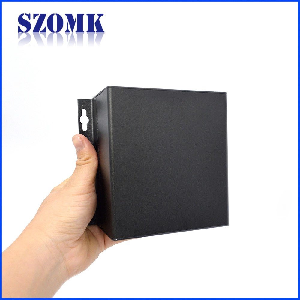 OEM Custom Aluminum Extrusion Enclosure Storage Box with Side Covers AK-C-A46b 130*150*72mm