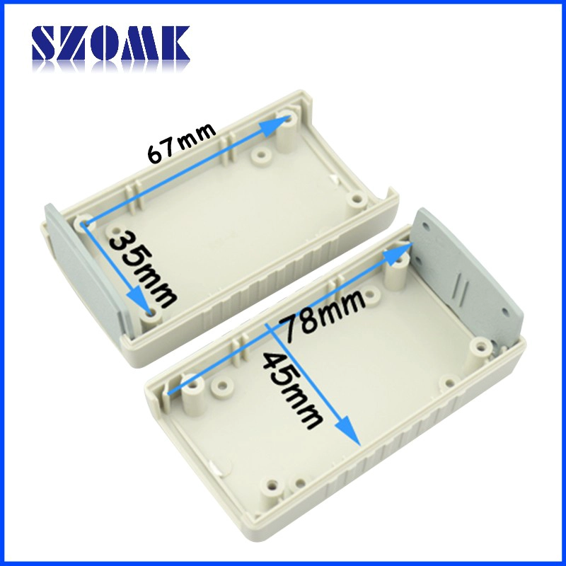 OEM عبس البلاستيك الضميمة مربع تقاطع الإلكترونية لمجلس الكلور AK-S-61 88 * 50 * 32mm
