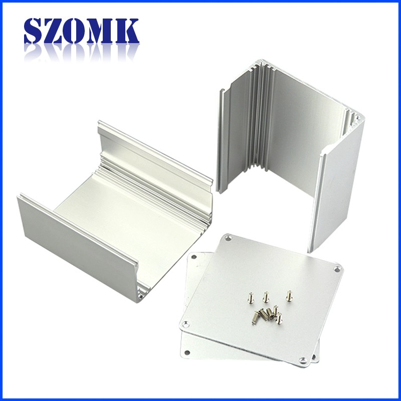 Caja de plástico SZOMK 36 x 12 x 12 mm con tapa proveedor