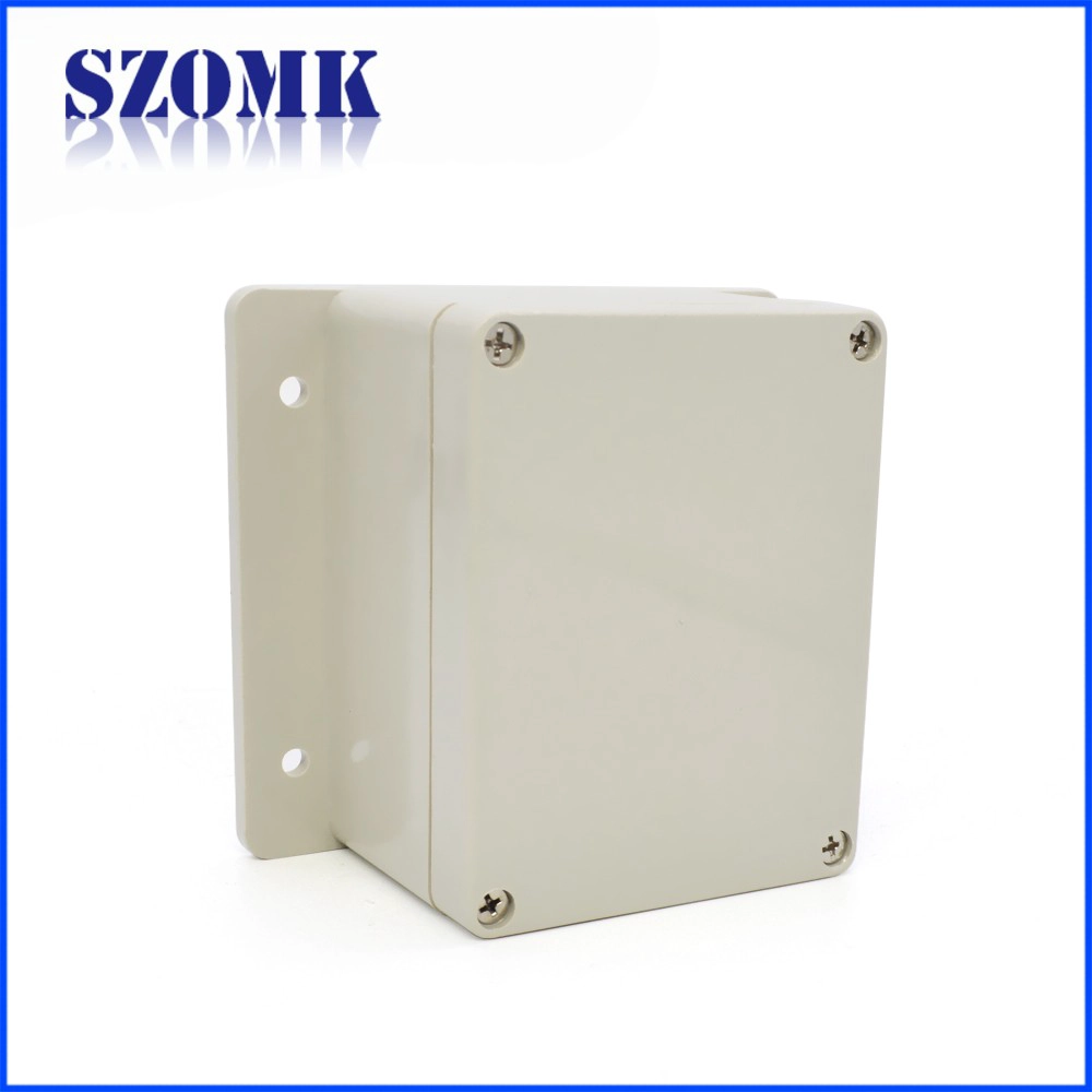 Waterproof junction box for outdoor cable Waterproof junction box for outdoor use AK-B-13 116 * 130 * 68mm
