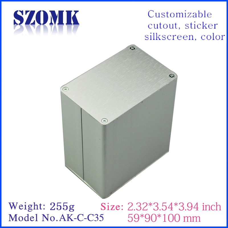 custodie per armadi elettrici di progetto in alluminio con 59 (H) * 90 (W) * esente (L) mm da szomk