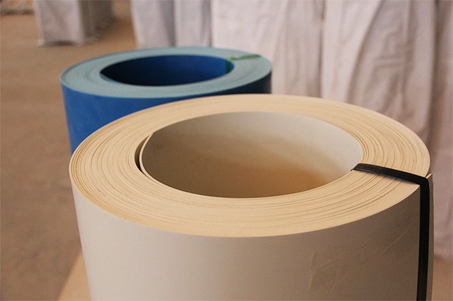 Drap plat en pvc rigide léger ZXC en Chine