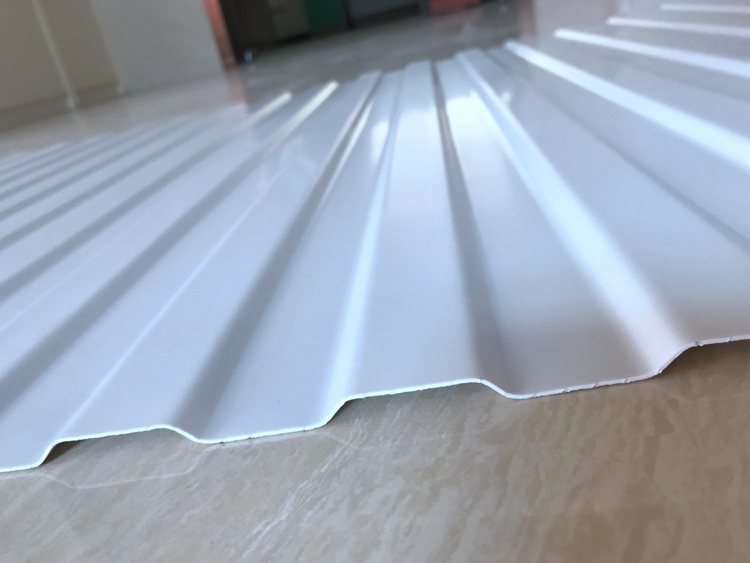 ZXC berkualiti tinggi pengilang China berlamina PVC lembaran dinding jubin bumbung