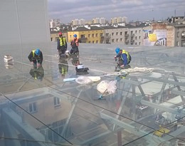 Tempered glass laminated safety glass insulated glass units heat control skylight roofs