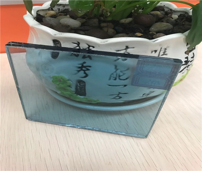 441 Ford blue laminated glass factory
