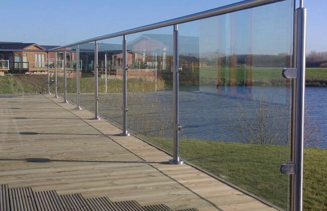 Stainless steel tempered glass balustrade