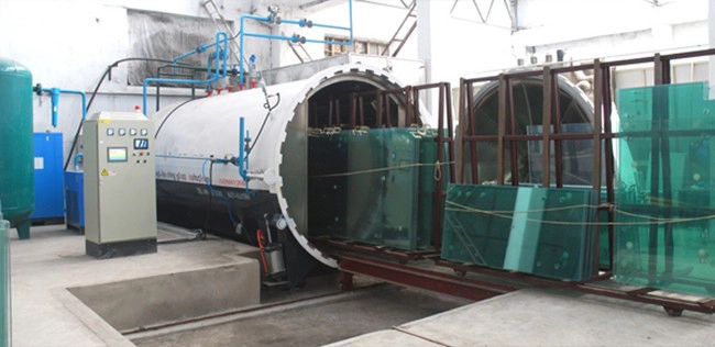China floor glass factory