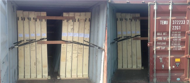 Laminated glass safety loading