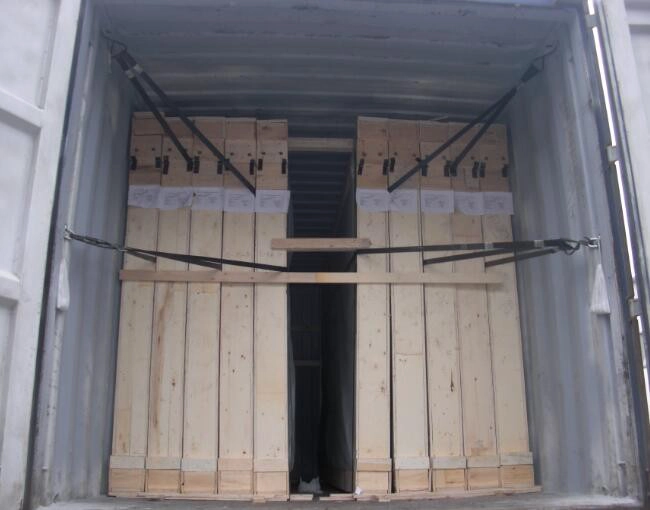Packaging of Float Glass in Jimy Glass