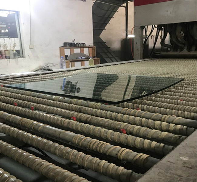 19mm China curved tempered glass