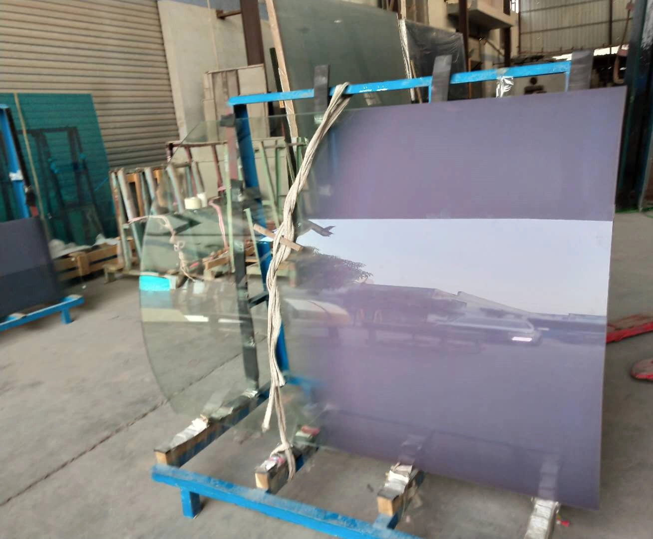 gradient purple laminated glass railings