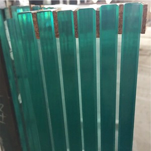 Vách ngăn cường lực 10 mm,giá vách kính cường lực 10 mm,giá kính cường lực 10 mm