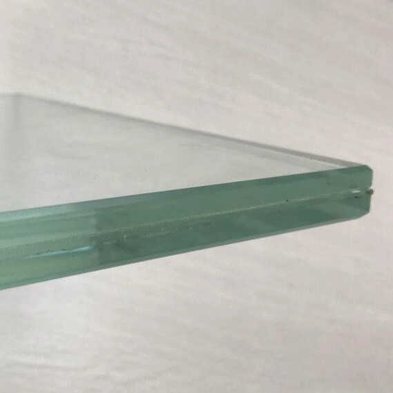 884 société de verre stratifié trempé à faible fer, verre stratifié trempé de 17,52 mm en gros