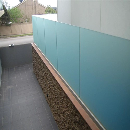 Custom cut 17.52mm frosted opaque translucent tempered laminated glass 884 price
