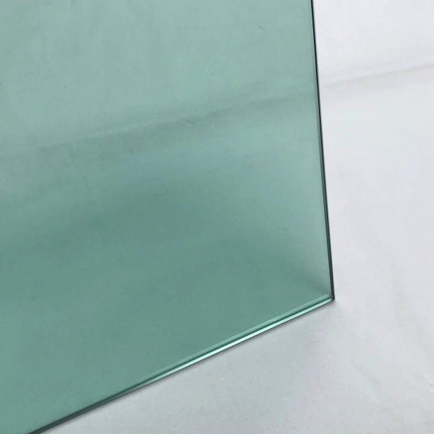 Nhà máy thủy tinh ở Trung Quốc 8mm ánh sáng màu xanh lá cây nhiệt ngâm giá kính cường lực