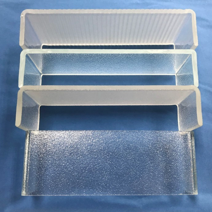 Bon prix personnalisé isolation acoustique fabricant de verre de profil U