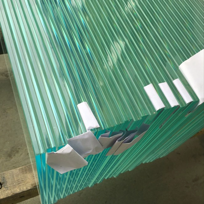 Bâtiment commercial résidentiel dupont ultra-clair PVB courbé en verre feuilleté trempé fabricant de l'ascenseur
