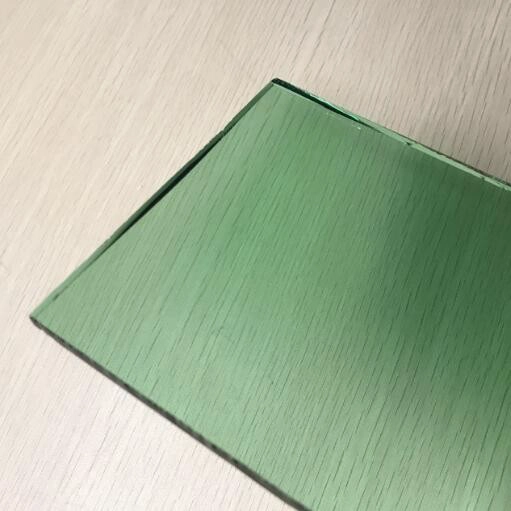 Stock dostępne 4mm ciemnozielony kolor przyciemniane szkło float dostawców Chiny