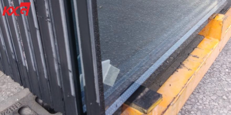 low-e composite energy-saving glass