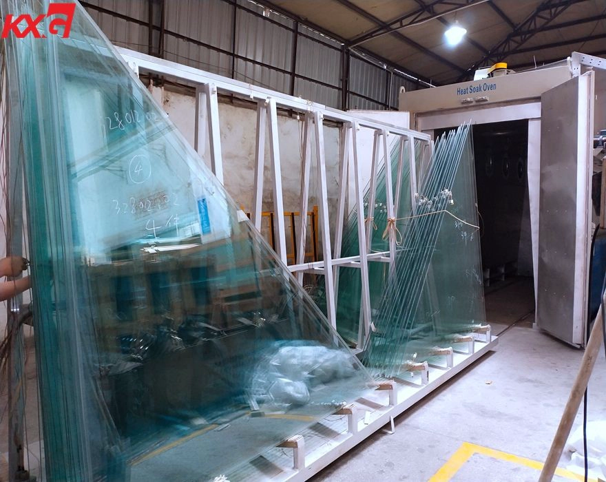 tempered heat soaked glass