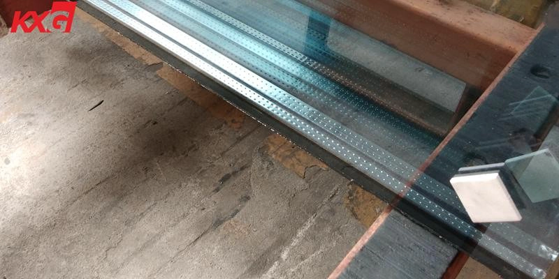 insulatetd glass components spacer