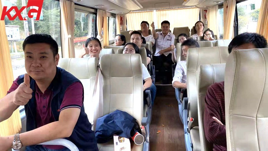 kunxing glass team