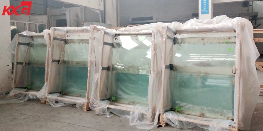 curved glass packaging with plywood