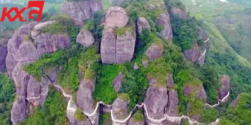 Huoshan Guangdong Huoshan වීදුරු පාලම මැයි 1 වන දින විවෘත විය Huoshan Guangdong Huoshan වීදුරු පාලම මැයි 1 වන දින විවෘත විය