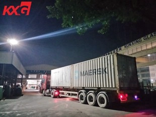 KXG තෙතමනය සහිත ලැමිෙන්ටඩ් වීදුරු සහ වක්රාකාර වීදුරු ඕස්ට්රේලියාවට අපනයනය කරයි (2) KXG තෙතමනය සහිත ලැමිෙන්ටඩ් වීදුරු සහ වක්රාකාර වීදුරු ඕස්ට්රේලියාවට අපනයනය කරයි (2)